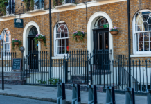 A Cozy Retreat Near St Pancras Hotel: The California London St pancras hotel